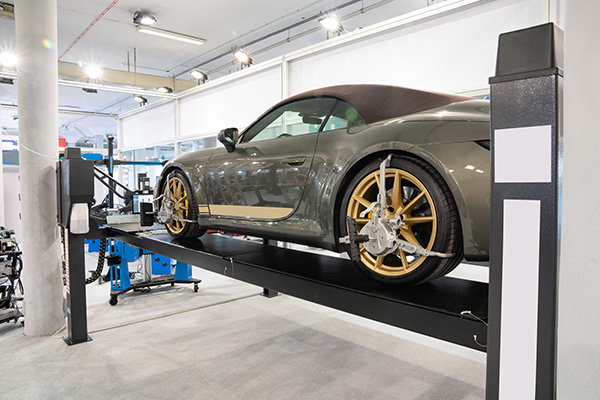 What Are the Benefits of Wheel Alignment? | Happy Wallet Quality Auto Repair